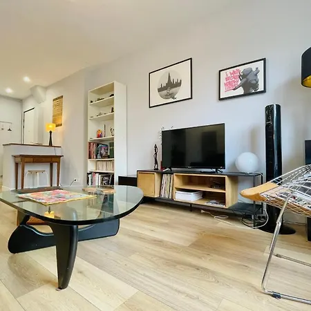 Апартаменти Charming Fully Equipped T2 #Ca